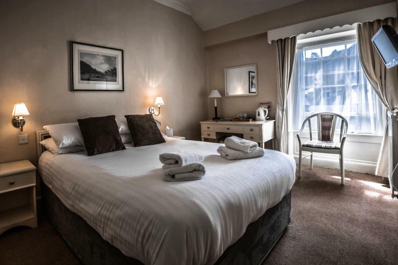 The Royal Hotel Llangollen Bagian luar foto